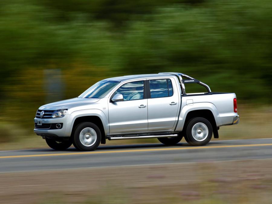  Volkswagen Amarok Double Cab Highline 2010 года  (фото 18 из 33)